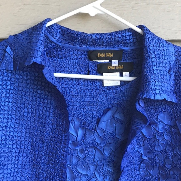 I’ve always called this material popcorn style! - Picture 2 of 11